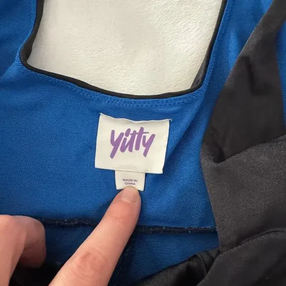 Yitty Luxe Black Catsuit L - Picture 2 of 3